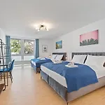Apartamento Cityflair 6 Pers Flughafen Messe U7 Whg 1 *